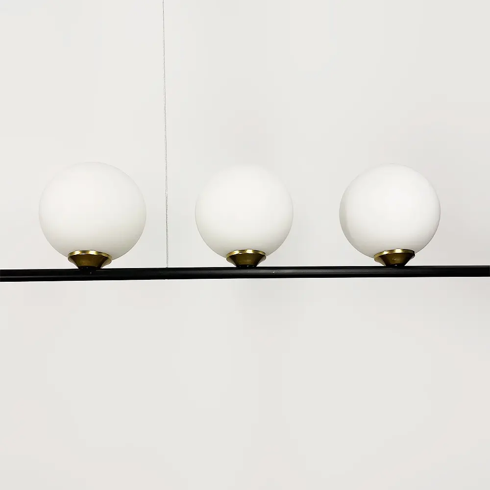 Удлиненная люстра в черном корпусе с латунными деталями Ст. MJ 87/4 BK+AB | Line F - фото 3