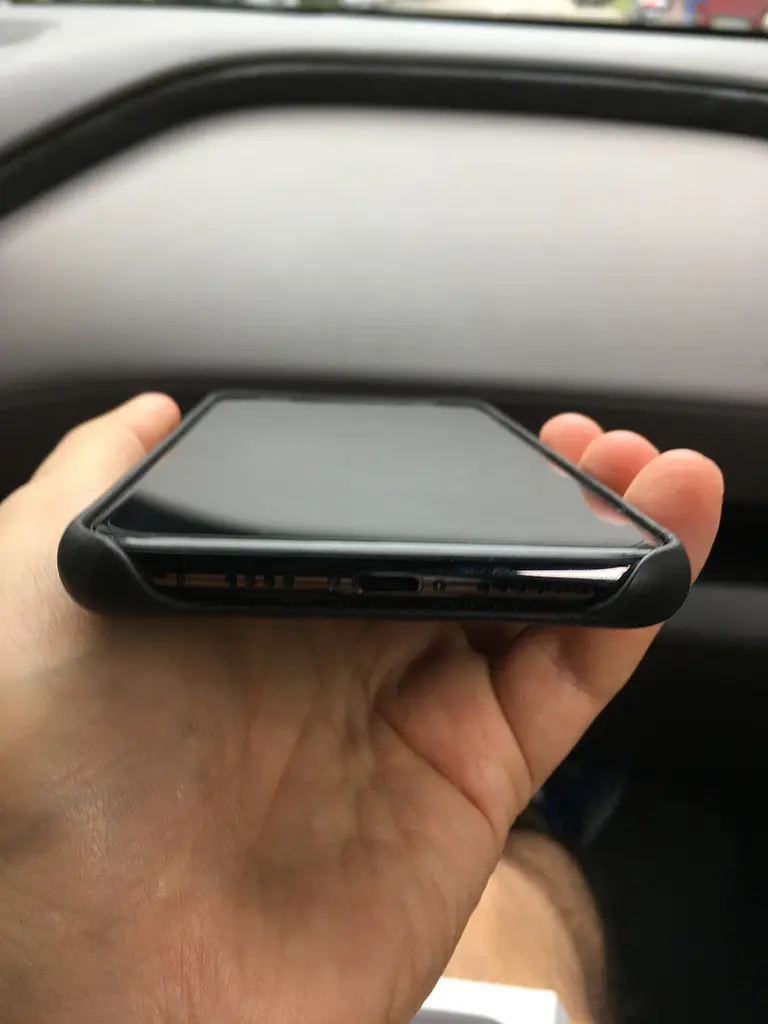 Шкіряний чохол-накладка Leather Case MWYE2ZM/A для iPhone 11 Pro (5.8") Black - фото 5