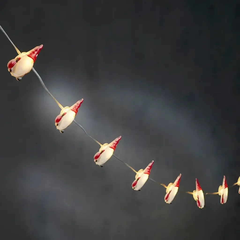 Гірлянда-струна Luca Lighting Санта з таймером 10 лампочок 1.3 м класичний білий (8720967822850) - фото 2