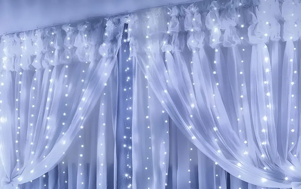 Гірлянда Chomik Штора 150LED холодний білий 3 x 1.5 м (LED8493) - фото 2