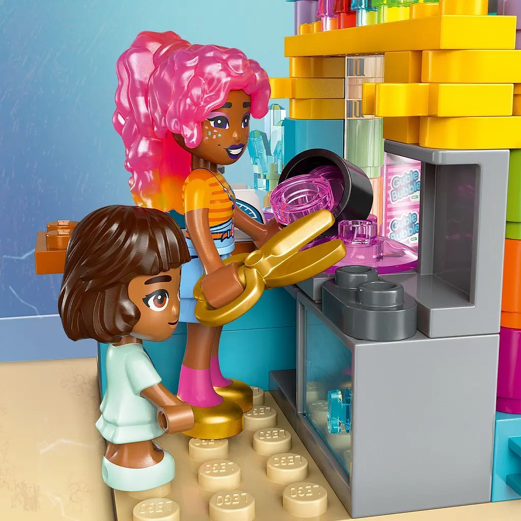 Конструктор LEGO Friends Кондитерская Хартлейк-Сити 376 деталей (42649) - фото 9