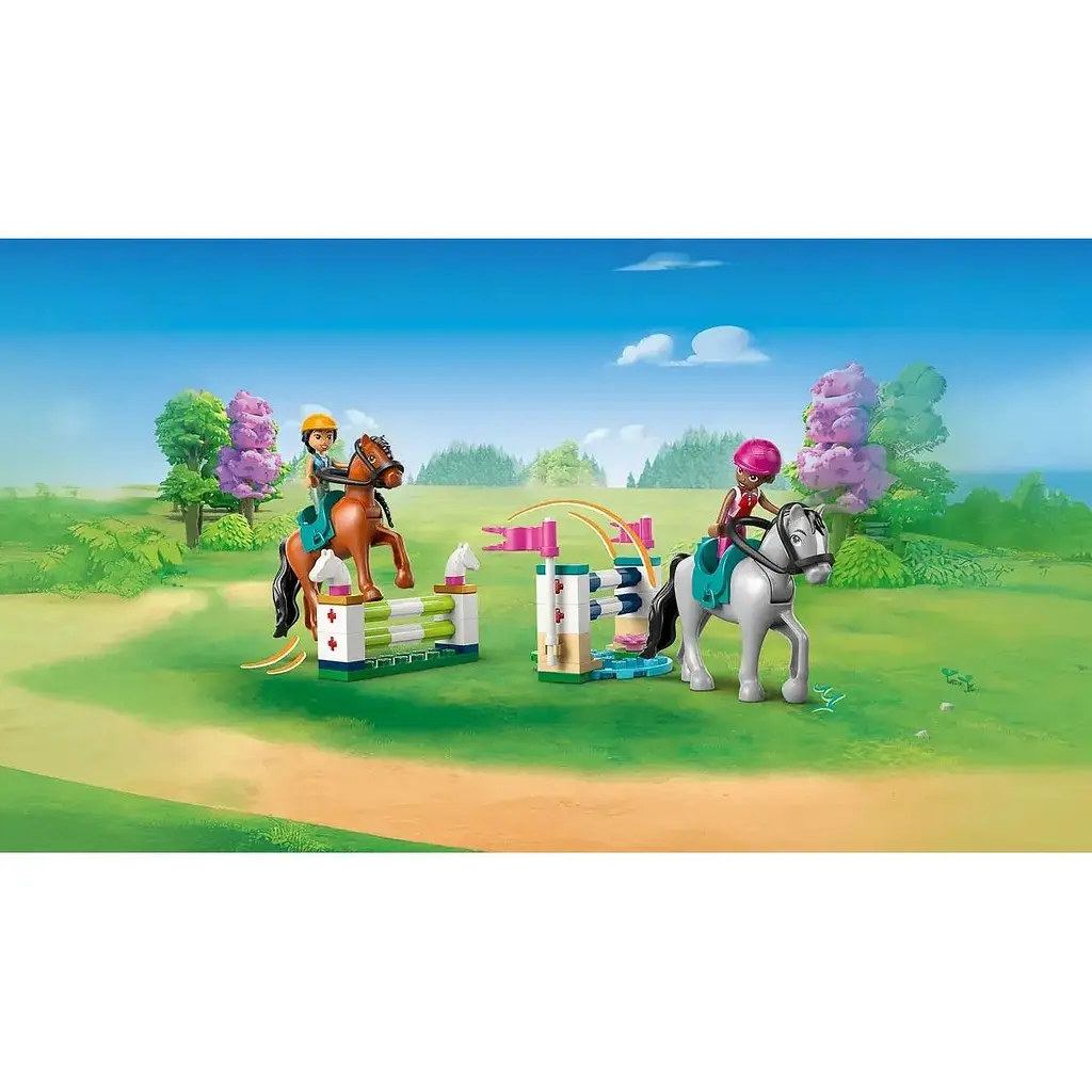 Конструктор LEGO Friends Конная конюшня и академия верховой езды 765 деталей (42688) - фото 4