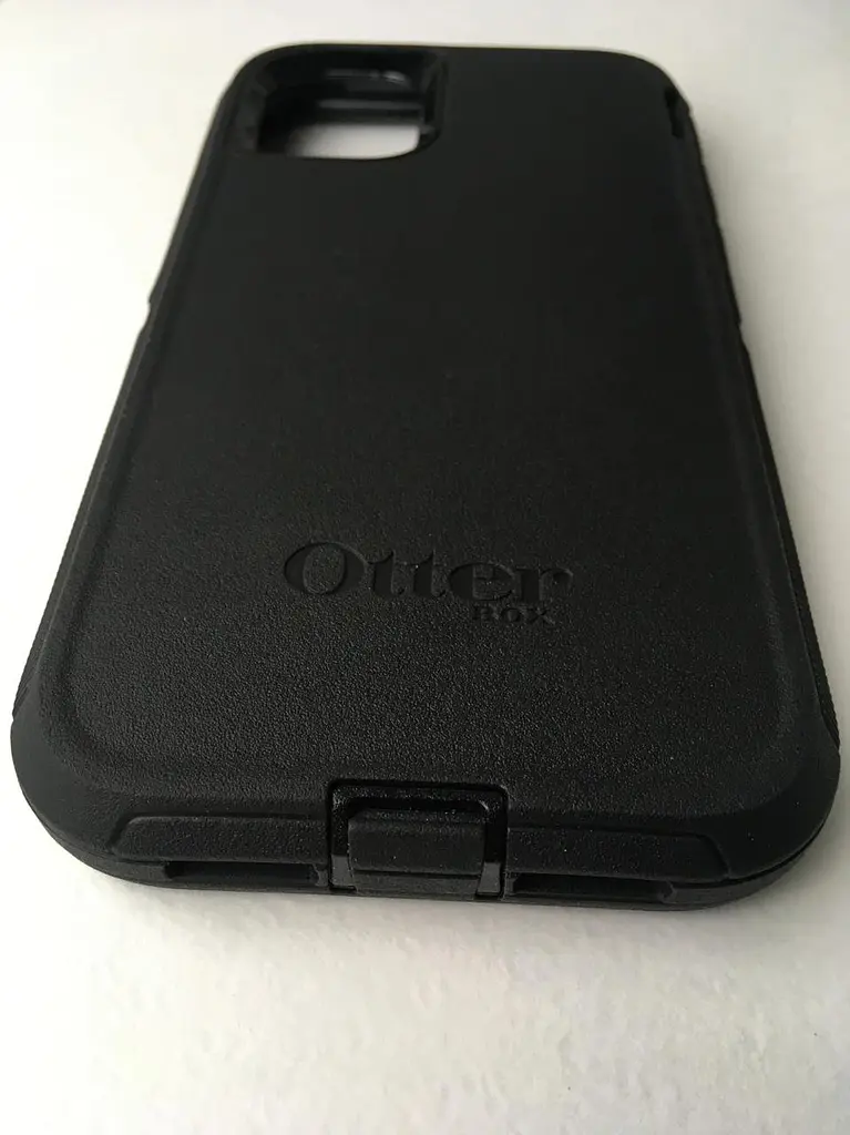 Чохол протиударний з кліпсою OtterBox Defender Series 77-62457 для iPhone 11 (6.1") Black - фото 9