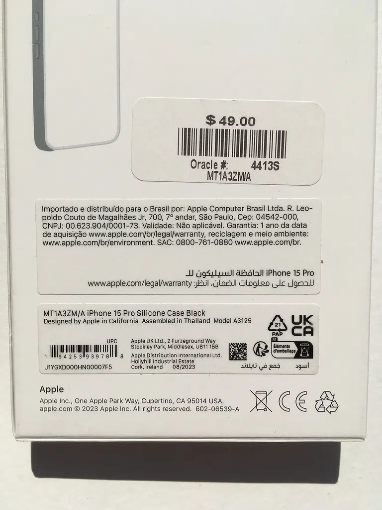 Оригінальний силіконовий чохол для iPhone 15 Pro Apple Silicone Case with MagSafe Midnight Black MT1A3ZM/A - фото 3