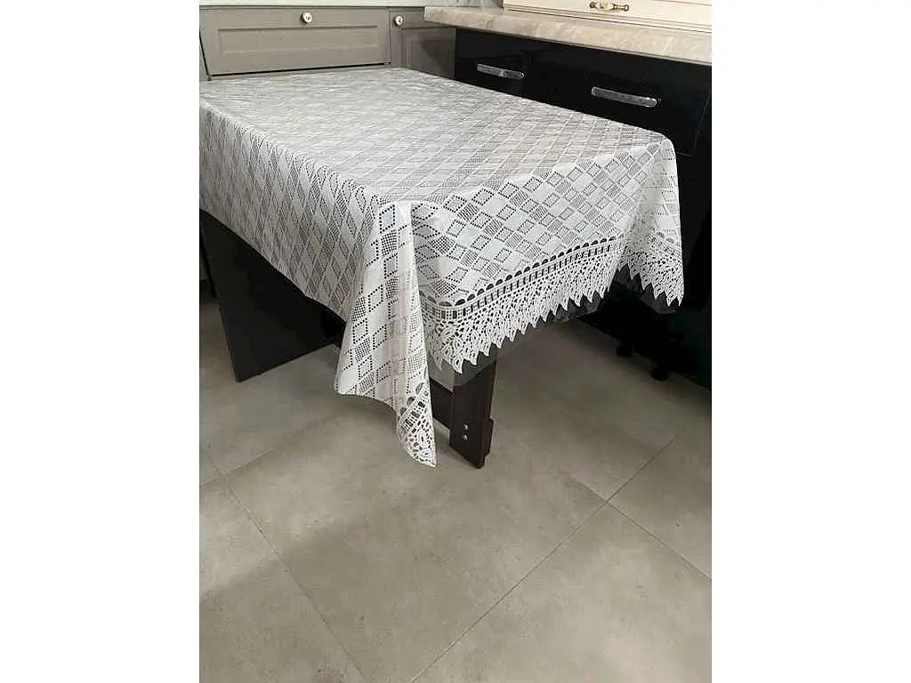 Клейонка SELENA LACE 1,35м х 22м ПВХ, ажурна "Ромб кава"
