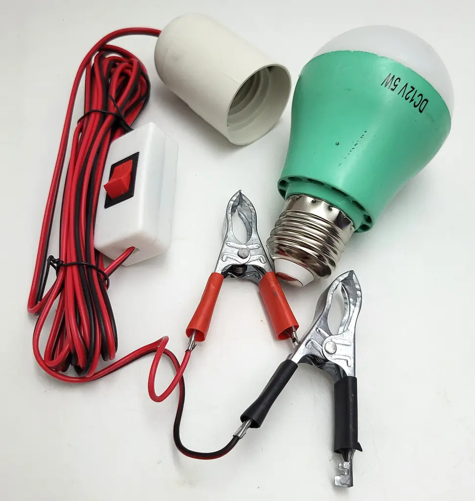 Світлодіодна LED-лампа 12 V 5 W лампочка знімна з патроном E27 кемпінгова на дроті із затискачами (крокодилами) та вимикачем UKC - фото 7