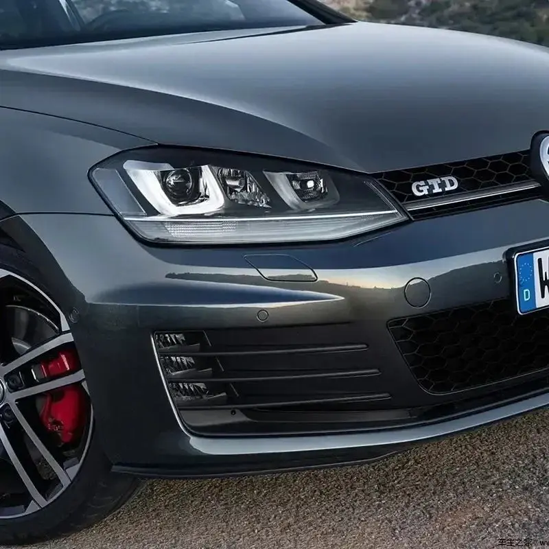 Емблема напис GTD для Volkswagen в решітку чорна+окантовка срібло 90х27 мм метал (на кріпленнях) - фото 2