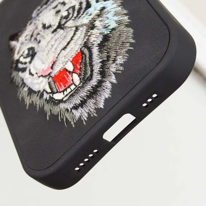 TPU+PC чохол Friends для Apple iPhone 15 (6.1) Black Tiger - фото 6