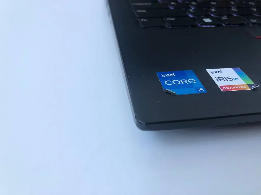 Ноутбук Lenovo Thinkpad Е14 Gen 5 (i5-1335U / 8GB / SSD 256GB / 14" 1920x1200 IPS) б/в - фото 5