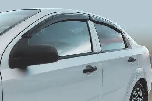 Дефлектори вікон вітровики Chevrolet Aveo T200 2002-2006 Седан Скотч 3M Voron Glass - фото 7