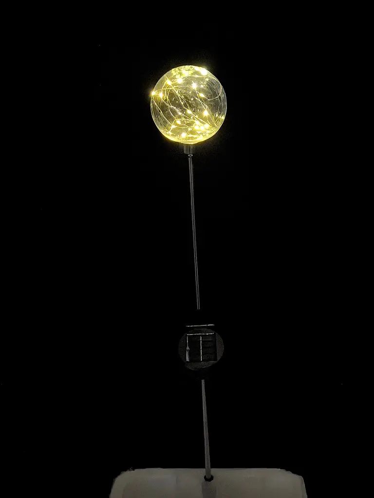 Садовий світильник SunLamp на сонячній батареї — куля 20 см, 20 LED, тепло-біле світло, 2 шт. - фото 6
