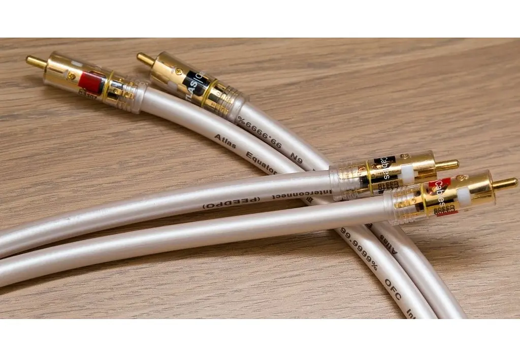 Межблочный аудиокабель 2RCA-2RCA Atlas Cables Equator Integra 2m - фото 3