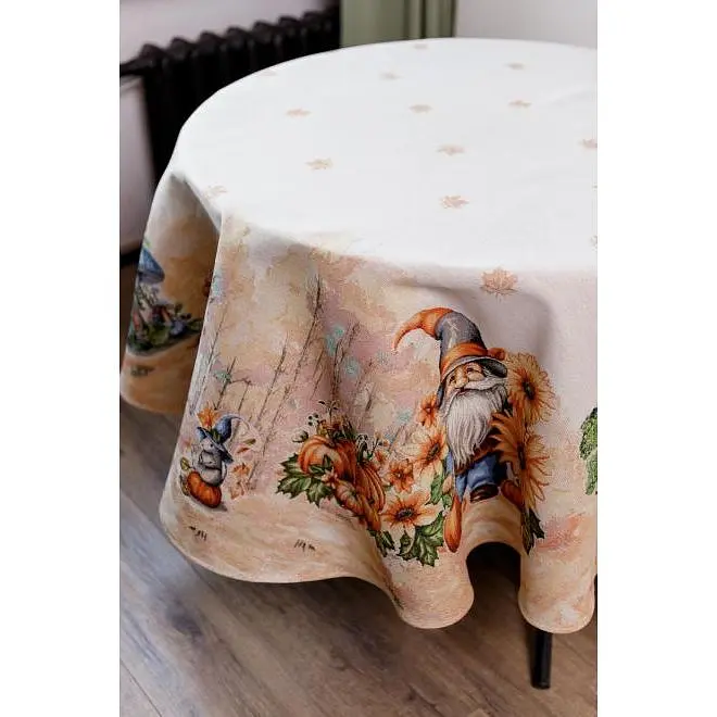 Скатерть Прованс Тыквенные гномы гобеленовая Dх180 см (36335) - фото 4