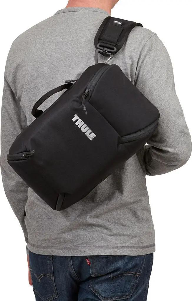 Рюкзак Thule Covert DSLR Rolltop Backpack 32L (Black) 3205344 (TH 3205344) - фото 2