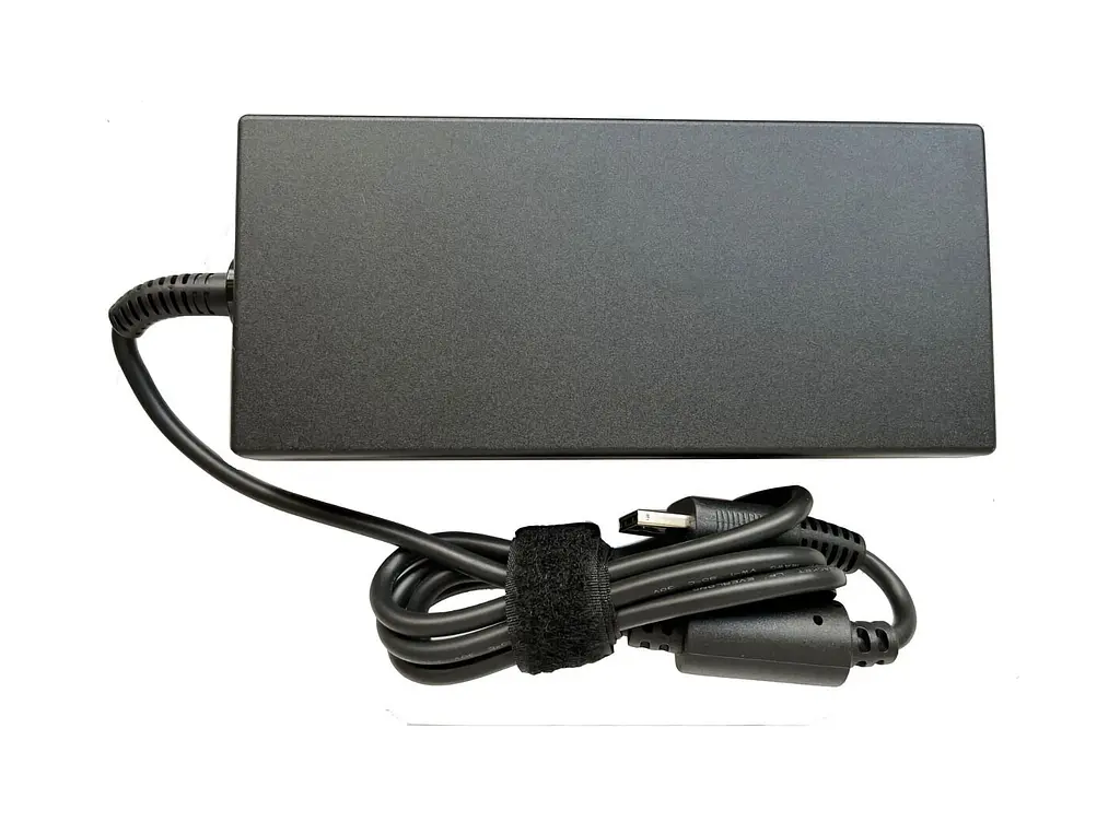 Блок живлення (зарядка) для ноутбука MSI GE66, GE76, GP66, GP76, GS77, GP77 Chicony 240W (20V 12А 12ммx4мм) A20-240P2A, 240W, 12A, Прямокутний - фото 5