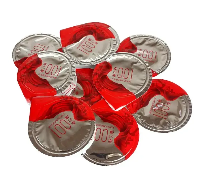 Гарячі ультратонкі презервативи OLO Red Silver з термоефектом, 1 шт в упаковці Olo 95-03732; Olo Red Silver Ультра/Термо 101844 - фото 2
