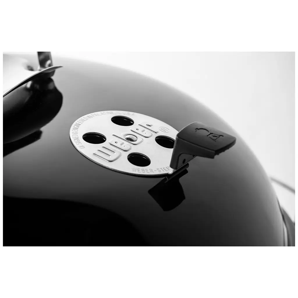 Угольный гриль Weber Master-Touch GBS SE E-5755 BLK EU (14801004) - фото 4
