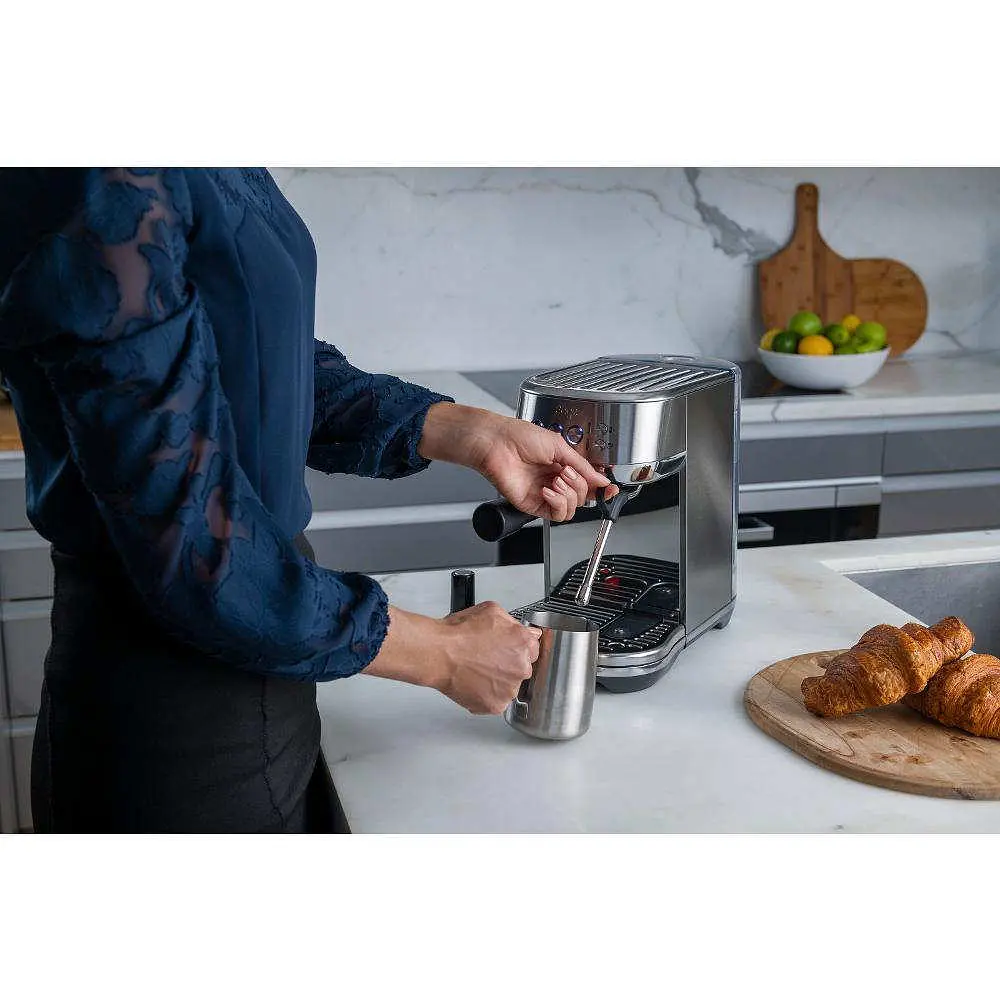 Ріжкова кавоварка еспресо Sage Bambino PLUS SES500BSS - фото 7