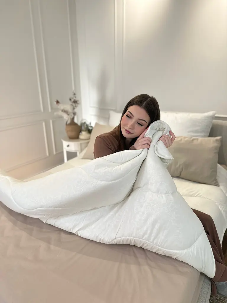 Ковдра євро вовняна Viluta Comfort 21423 200x220 см бежева - фото 10