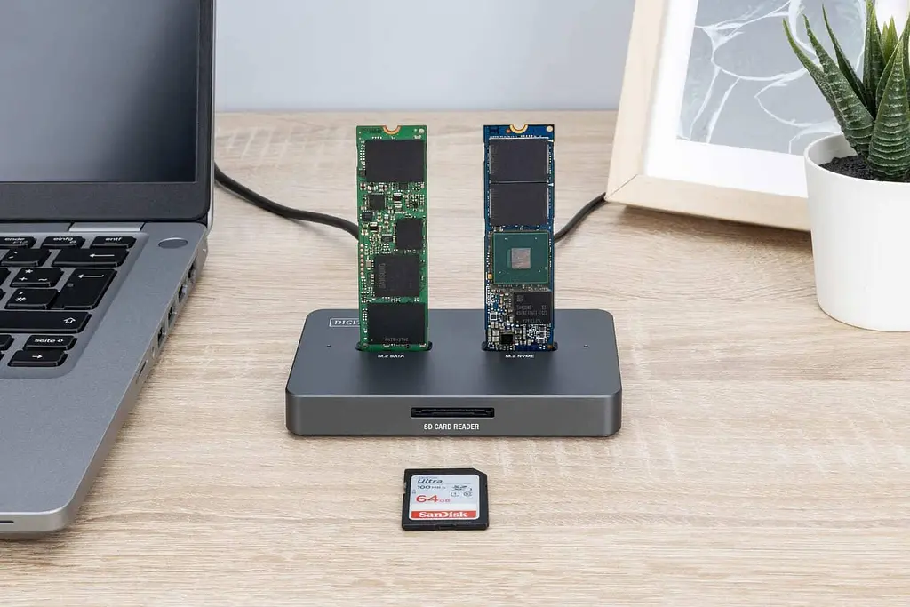 Док-станція DIGITUS USB-C 2xSATA SSD/SD - фото 7