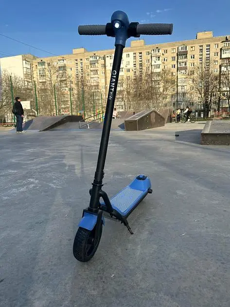 Детский электросамокат GIANT Kids ES1 LED Синий - фото 3