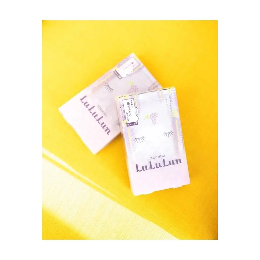 Маска для обличчя Lululun Face Mask Wisteria Flower Зволожуюча З екстрактом гліцинії 1 шт х 5 уп (4582305066425) - фото 3