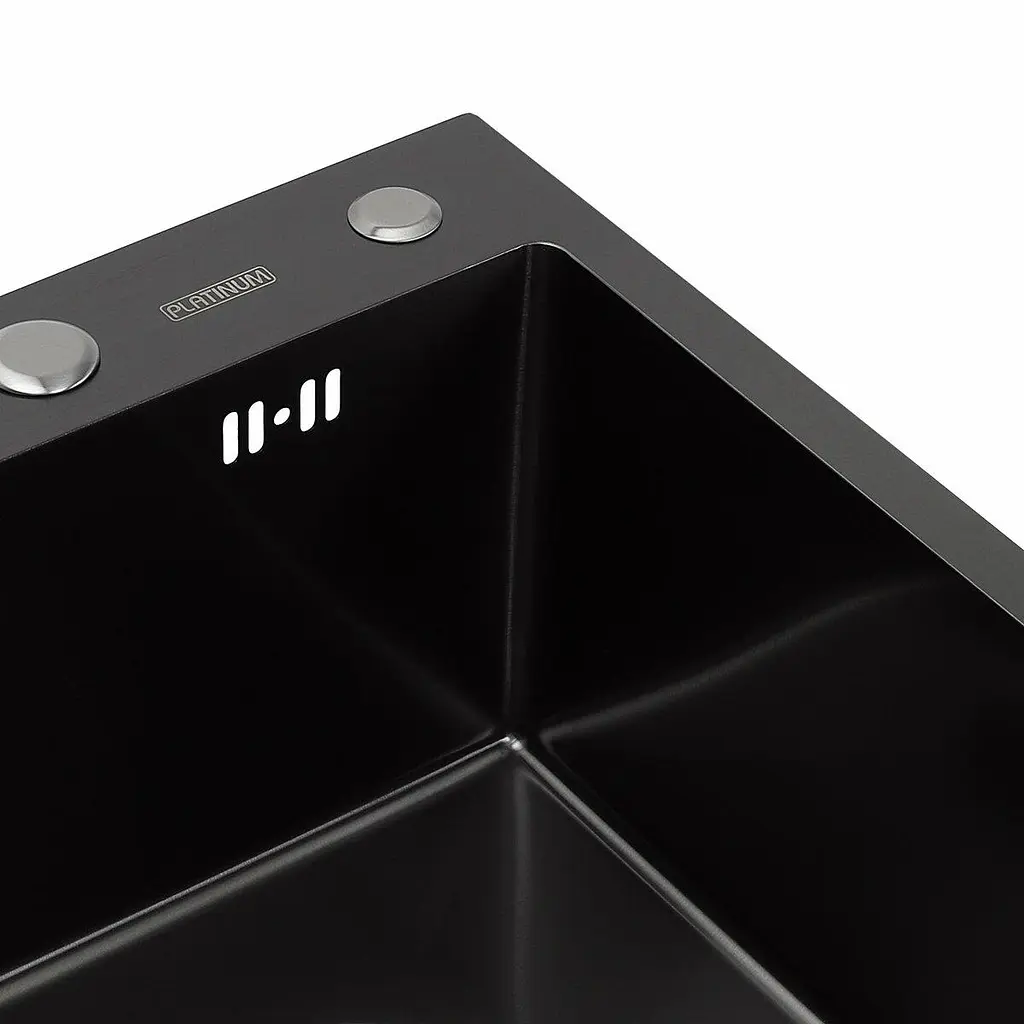 Кухонна мийка Platinum Handmade 58x43 PVD чорна (сифон круглий чорний 3.0/0.8) - фото 3