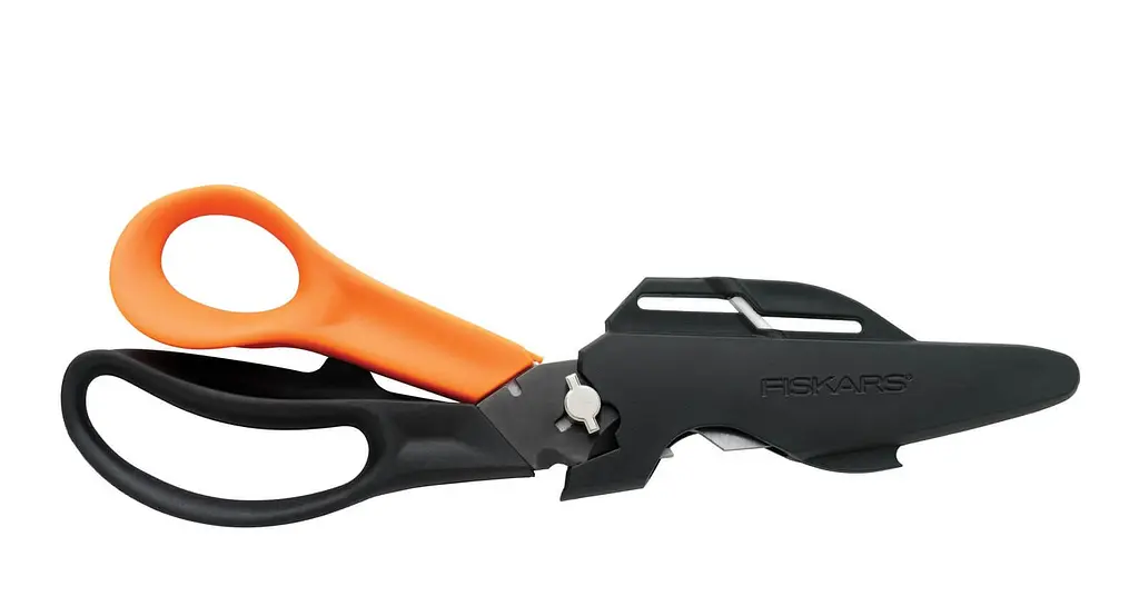 Багатофункціональні ножиці Fiskars Cuts + More 23 см леза з титановим покриттям 1000809 - фото 7