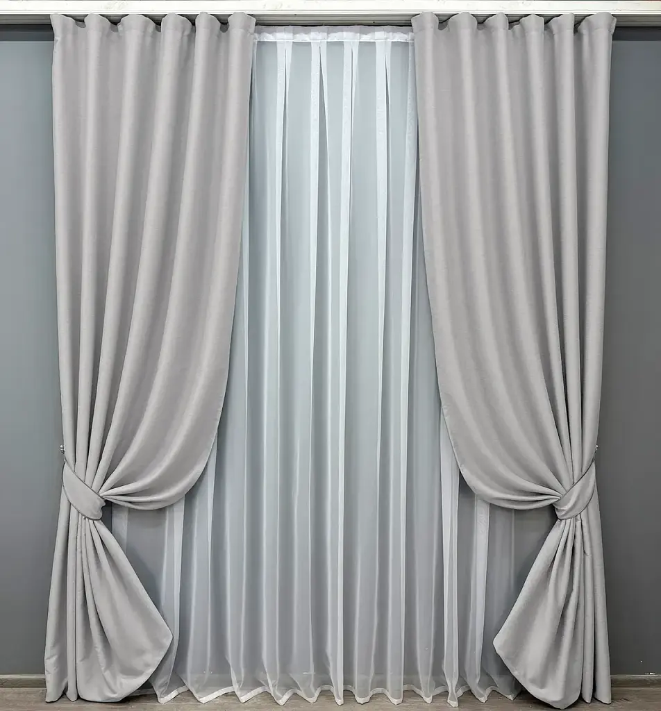 Комплект штор VR-Textil Eclipse блэкаут 2 шт 150x270 см светло-серый (1791ш) - фото 2