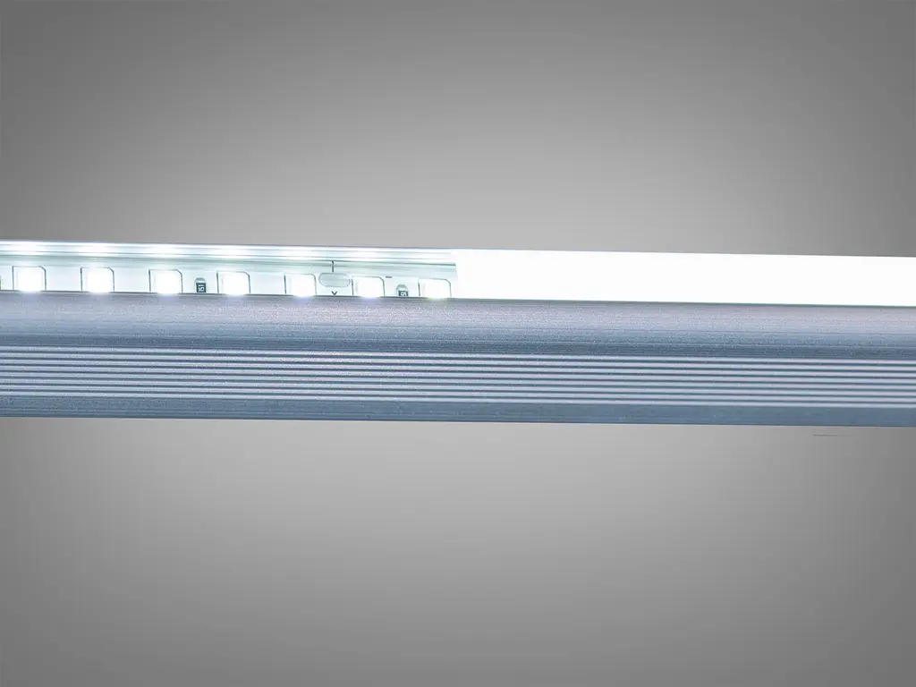 Профиль для ленты – гардеробная штанга с матовым рассеиват. - фото 4