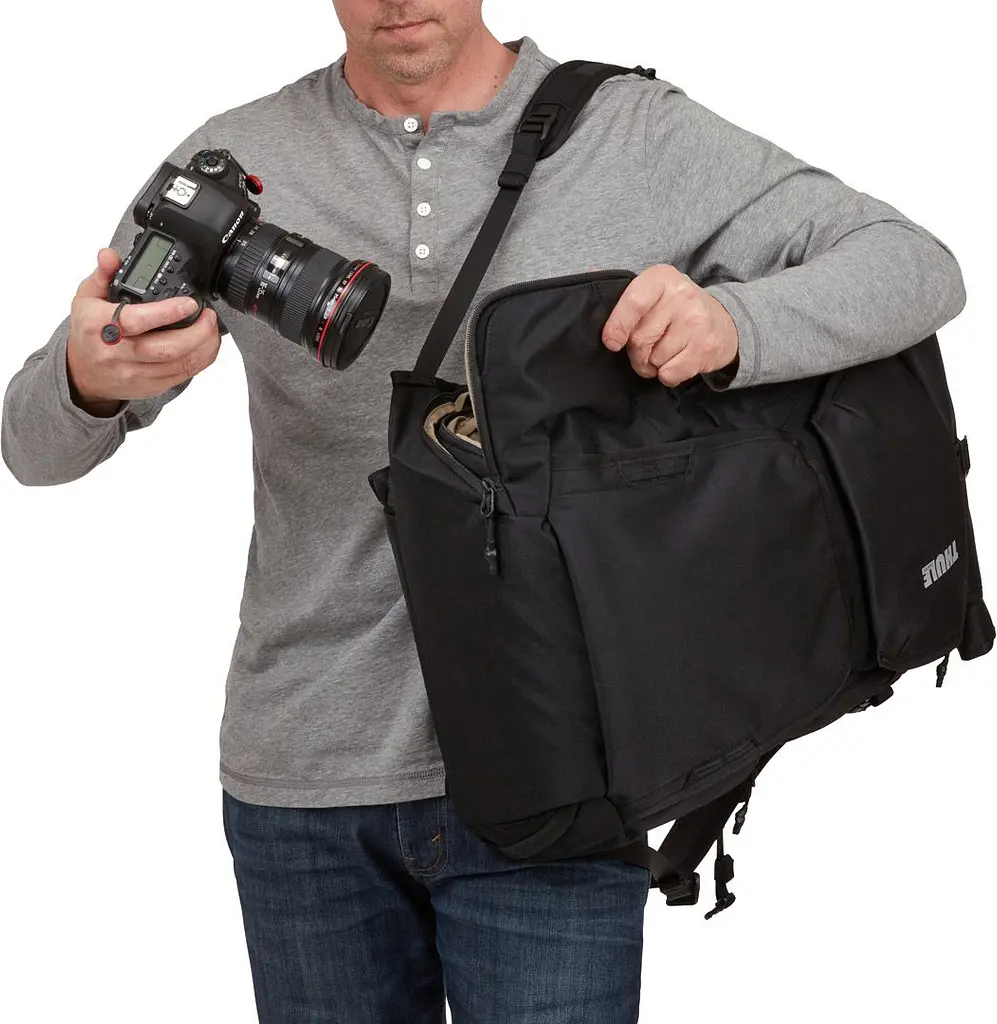 Рюкзак Thule Covert DSLR Rolltop Backpack 32L (Black) 3205344 (TH 3205344) - фото 3
