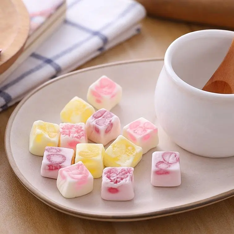 Жувальні цукерки Kabaya Pureral Gummy зі смаком білого персика 58г - фото 2