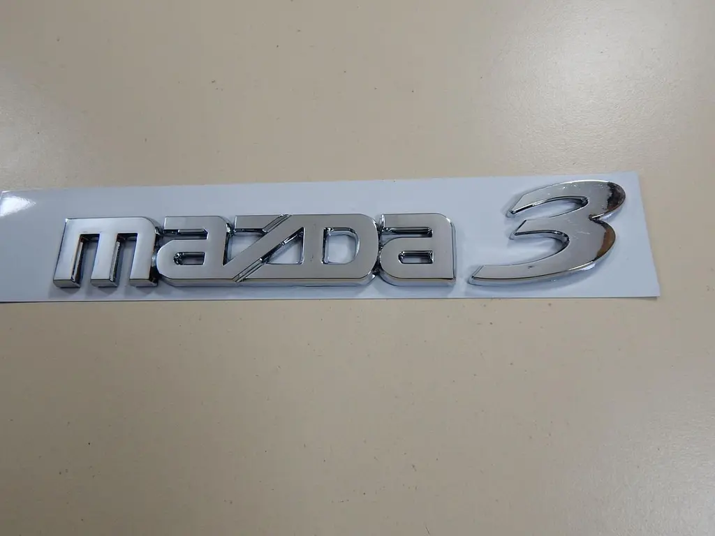 Емблема напис Mazda 3 (BK 2003-2009г) Хром 200х26х37 мм (на скотчі) - фото 3