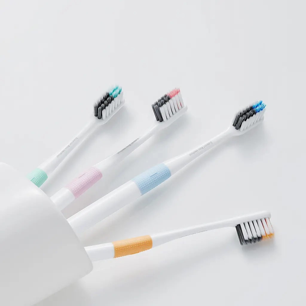 Набір зубних щіток Xiaomi DOCTOR B Colors 4 шт. (NUN4006RT) - фото 2