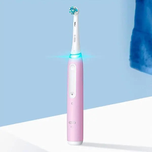 Електрична зубна щітка Oral-B iO Series 4 Pink [77975] - фото 6