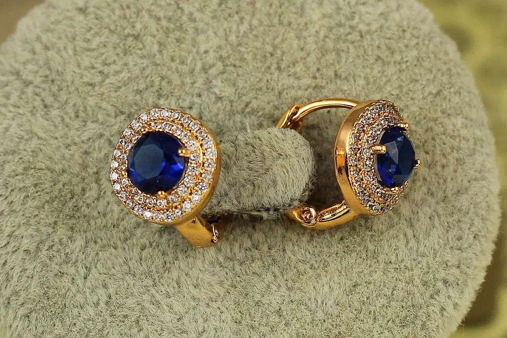 Сережки Xuping Jewelry велика мрія із синім каменем 1,3 см золотисті - фото 2