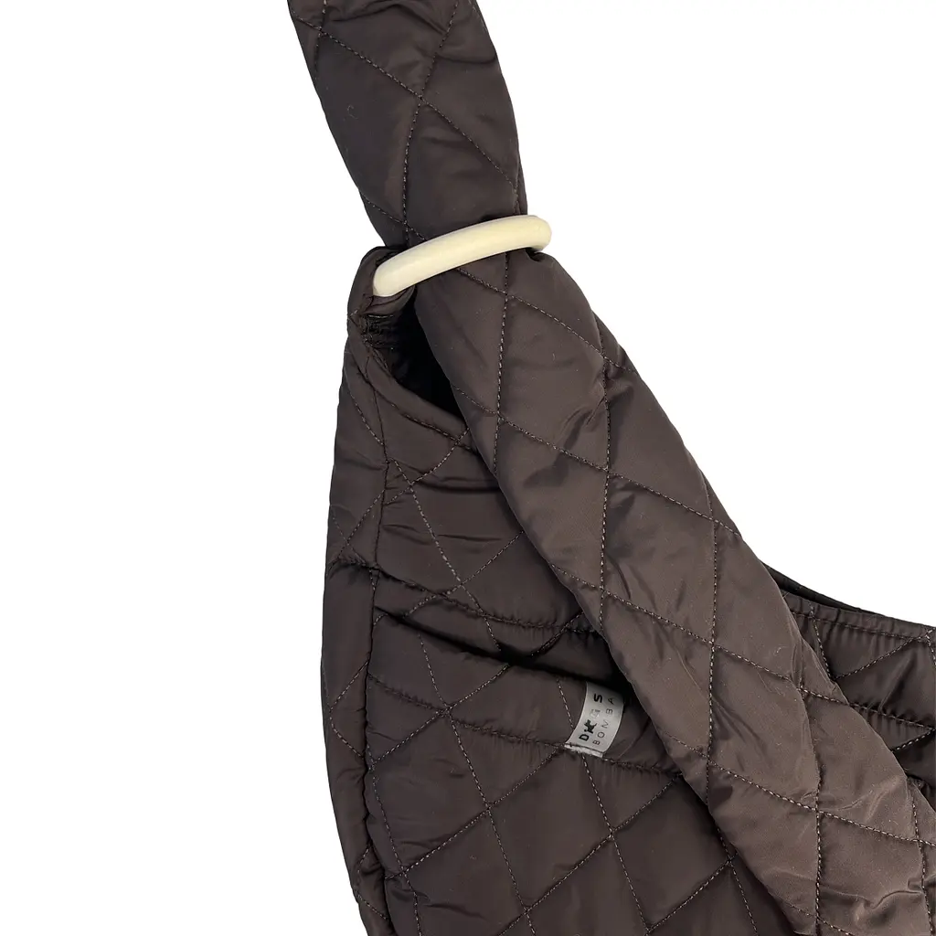 Слінг сумка переноска через плече для тварин собаки котів дрібних порід до 6 кг ремінцем із кишенею dogs bomba шоколад - фото 5