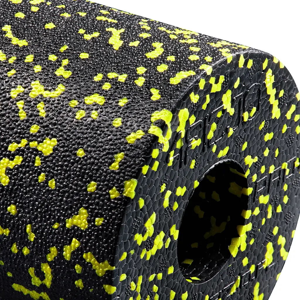 Масажний ролик 4FIZJO EPP PRO+ 33 x 14 см (валик, ролер) гладкий 4FJ0055 Black/Yellow (P-5907222931431) - фото 3
