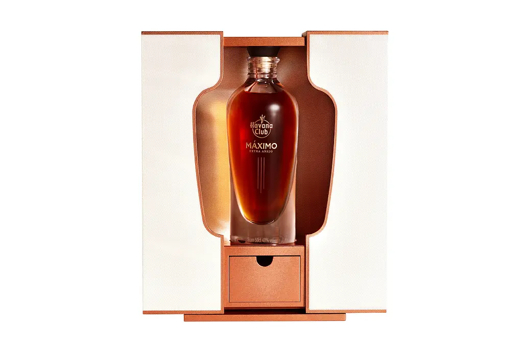 Ром Havana Club Maximo Extra 0.5 л 40% у подарунковій упаковці - фото 2
