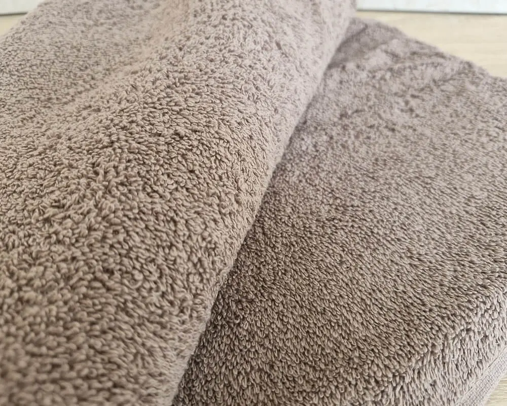 Рушник турецький махровий однотонний Gulcan 70х140 коричневий Brown щільність 480 г/м2 петля 16/1 - фото 3