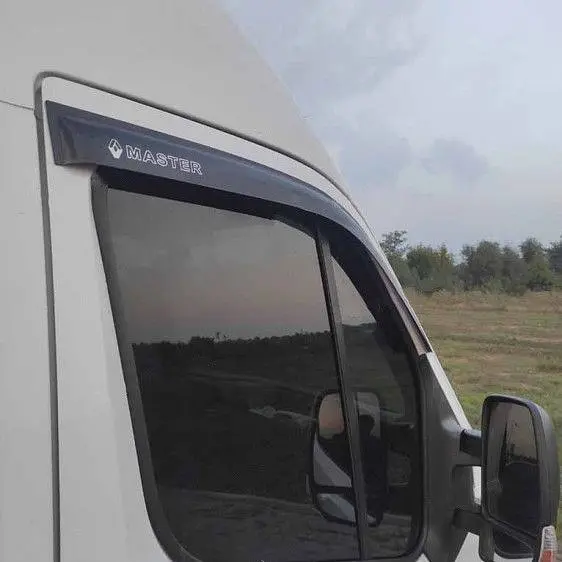 Дефлектори вікон вітровики Renault Master Movano 2003- / 2010- Скотч 3M Voron Glass - фото 3