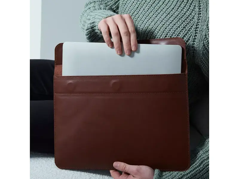 Чохол для ноутбука InCarne Klouz MacBook Pro 16 2019-2025 (класична шкіра) коричневий (klouz-brown-pro-16) - фото 4