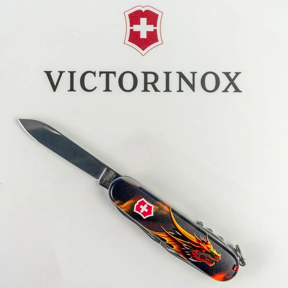 Ніж Victorinox Huntsman Zodiac 91мм 15функ Фантастичний дракон - фото 5