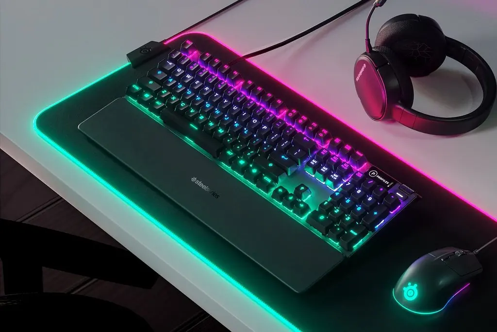 Клавіатура ігрова механічна SteelSeries Apex 5 (Blue Switch) UA OLED Smart Display (64532) - фото 3