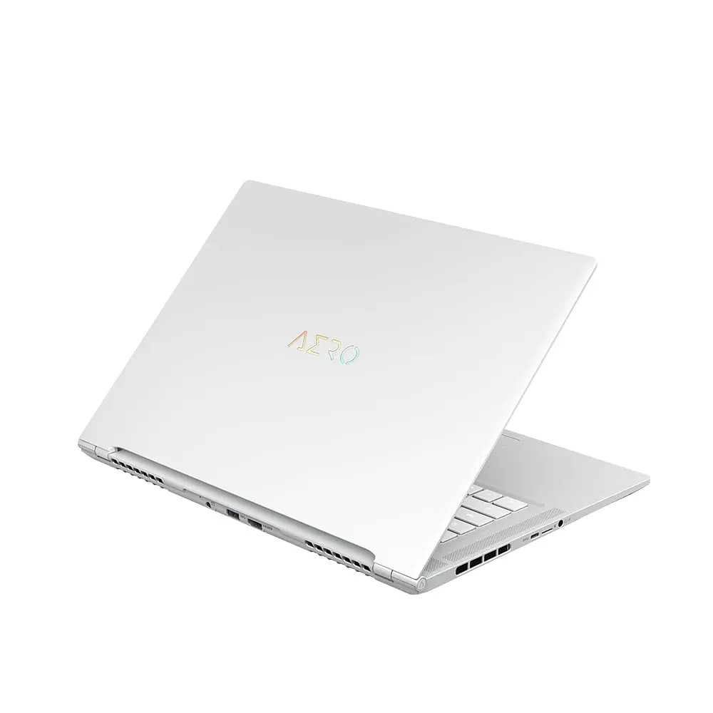Ноутбук Gigabyte AERO 16.0 UHD+ OLED, Intel i7-13700H, 16GB, F1TB, NVD4070-8, W11, серебристый (AERO_16_BSF-73KZ994SO) - фото 10