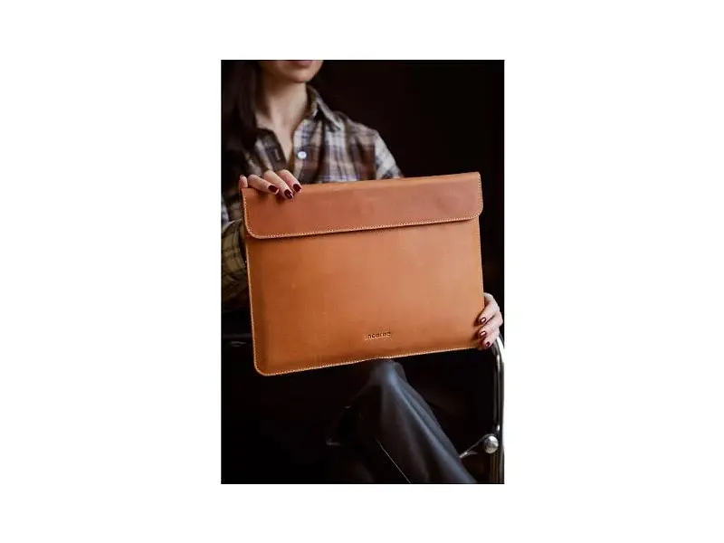 Чохол для ноутбука InCarne Klouz MacBook Pro 14 2021-2025 (вінтажний) коньяк (klouz-cognac-vintage-pro-14) - фото 7