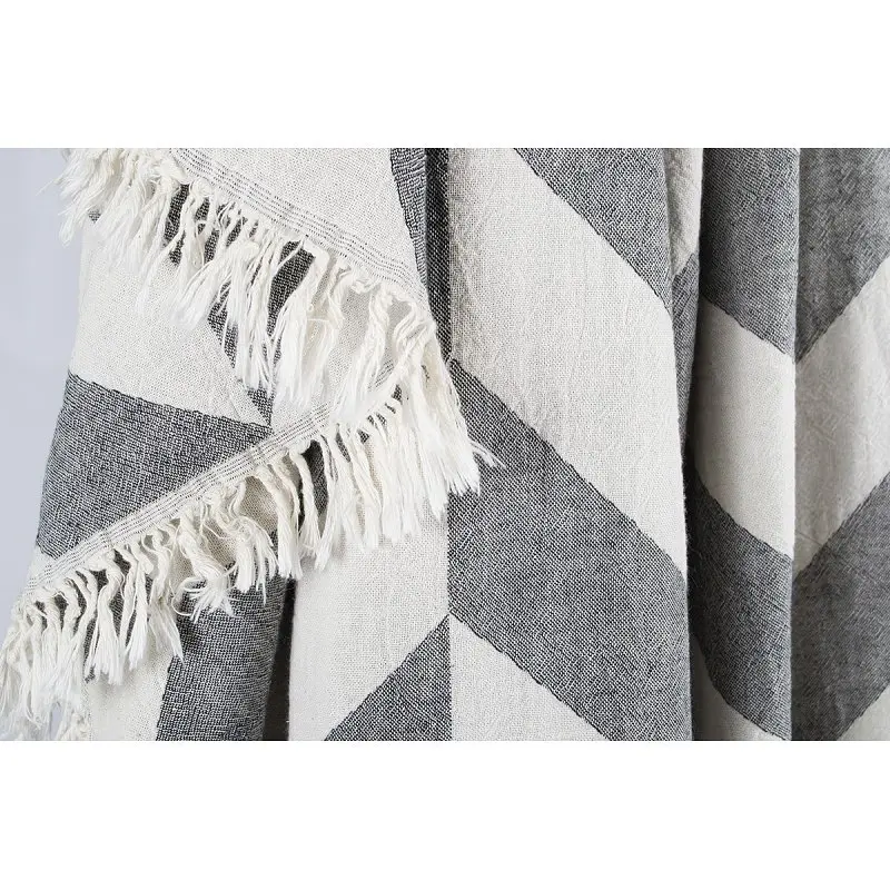 Плед-накидка Barine - Fishbone Throw Black білий з чорним 130х180 см - фото 2