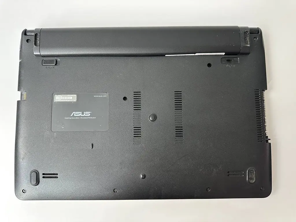Ноутбук ASUS X401U (AMD C-60 / 2GB / HDD 500GB / Radeon Hd 6290 / 14") б/в - фото 8