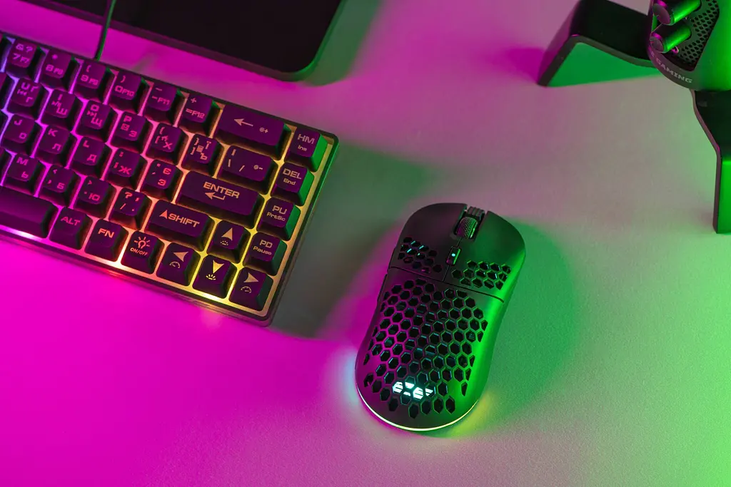Ігрова бездротова миша 2E Gaming HyperDrive Pro WL Black RGB USB-A/WL - фото 2