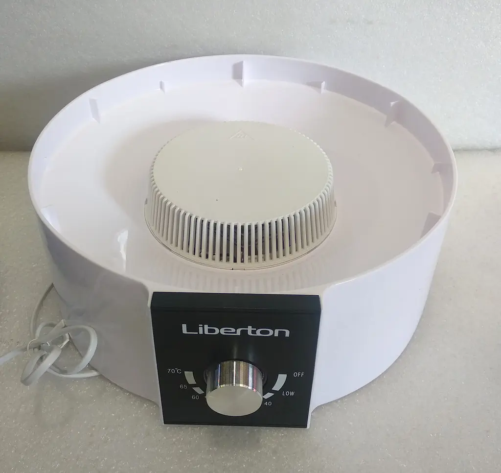 Сушка для овочів та фруктів Liberton LFD-5523P - фото 3